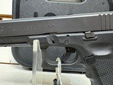 Used Glock 17 9mm Police 4 1/2" bbl 1 mag hard case good condition - 4 of 12