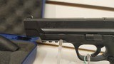 Used Smith & Wesson M&P 2.0 9mm 4 3/4" bbl 2 17 rnd mags hard case grip adjusters good condition - 6 of 13