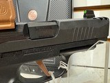 New Sig Sauer 365xl Rose 9mm with box and optic - 15 of 18