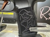 New Sig Sauer 365xl Rose 9mm with box and optic - 6 of 18