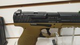 Used H&K VP9
4" bbl 9mm 2 17 rnd mags load assist grip adjusters hard case very good condition - 13 of 17
