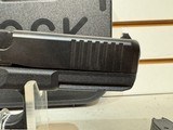 Used Glock 17 9mm, With glock, 3 Mags - 16 of 17
