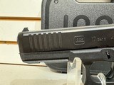 Used Glock 17 9mm, With glock, 3 Mags - 6 of 17