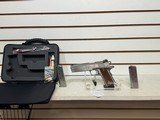 Used Coonan 1911, 45 Auto, 5", 2 Mags, Soft Case - 1 of 17