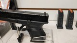new GLK 26G5 US 9MM 10RD FSS FS in hard plastic glock box - 4 of 15