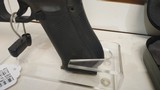 used GLK 17G5 9MM PST 17RD FSS FS used in box - 5 of 20