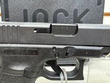 New Glock 19 Gen 3 9mm UI-19502-03 - 15 of 18