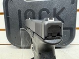 New Glock 19 Gen 3 9mm UI-19502-03 - 9 of 18