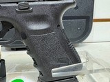 New Glock 19 Gen 3 9mm UI-19502-03 - 3 of 18