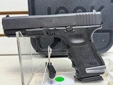 New Glock 19 Gen 3 9mm UI-19502-03 - 2 of 18