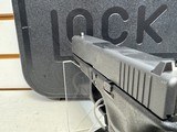 New Glock 19 Gen 3 9mm UI-19502-03 - 10 of 18
