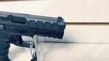 used Beretta APX 9mm JAXF923 - 3 of 18