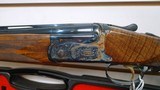 New Caesar Guerini Summit 12 Gauge 32" bbl 5 chokes luggage case new in box Nicest Wood We Have Seen - 4 of 22