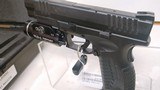 used Springfield XDM 9mm XDM9201HCSP 9mm4 1/2" bbl flashlight hardcase holster good condition - 9 of 22