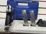 Smith & Wesson 4006 TSW 40 S&W 3 mags, Box, Manual - 12 of 19