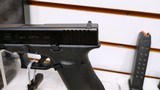 used GLK 17G5 9MM PST 17RD FSS FS used in hard case very good - 7 of 19