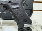 Used Glock 22 Gen 3 40 S&W 22002-10 - 3 of 17