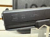 Used Glock 22 Gen 3 40 S&W 22002-10 - 6 of 17