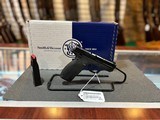 Smith and Wesson Bodyguard 380 2.0 - 1 of 4