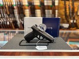 Smith and Wesson SD40 2.0 - 1 of 4