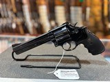 USED Smith and Wesson 586 - 2 of 5