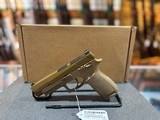Sig Sauer P320 M17 - Military issued pistol - 2 of 5