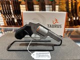 Taurus 650 - 1 of 4