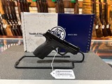 Smith and Wesson Bodyguard 380 2.0 - 1 of 4