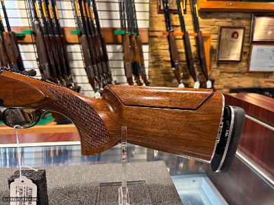 Price Reduced. USED Caesar Guerini Summit Impact 12ga 32