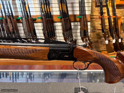 Price Reduced. USED Caesar Guerini Summit Impact 12ga 32