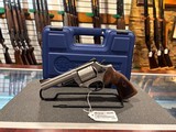 USED Smith and Wesson Model 69 Combat Magnum - 2 of 4