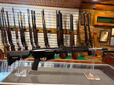 USED 2 Vets Arms 2VA-15 #2VA556LRRP - NEVER FIRED - Consignment