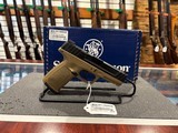 USED Smith and Wesson SD40 - NEVER FIRED