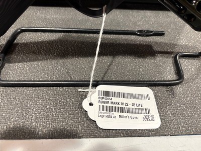 Ruger Mark IV 22/45 Lite - Lipseys Exclusive - Image 3 of 4
