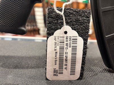 Smith and Wesson M&P15-22 - Image 3 of 4