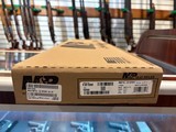 Smith and Wesson M&P15-22 - Image 4 of 4