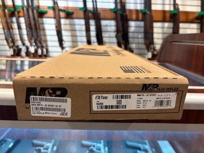 Smith and Wesson M&P15-22 - Image 4 of 4