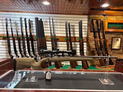 Savage Axis II Compact - Image 1 of 4