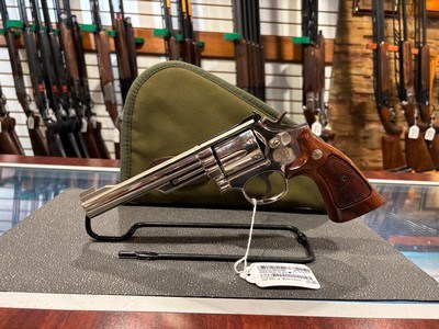 USED Smith and Wesson Model 19 - Consignment - Image 2 of 3