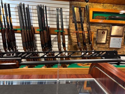 USED Caesar Guerini Invictus III Trap Combo - Consignment - Image 3 of 16