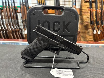 Glock 17 Gen 6 - Image 1 of 4