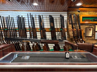 Browning Citori 825 Trap Adjustable 12ga 32" - Image 2 of 4