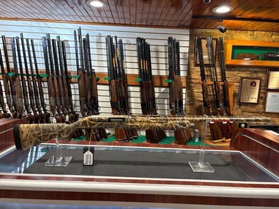 Winchester SXP Camo 12ga 28" - Image 1 of 4