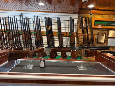 Browning XT AT American Trap 12ga 32" - Image 1 of 8