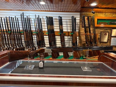 Browning XT AT American Trap 12ga 32" - Image 1 of 8