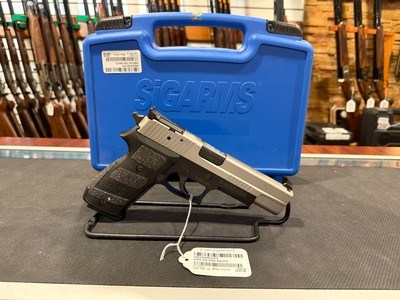 USED Sig Sauer P220R5 Match Target - Consignment - Image 1 of 4