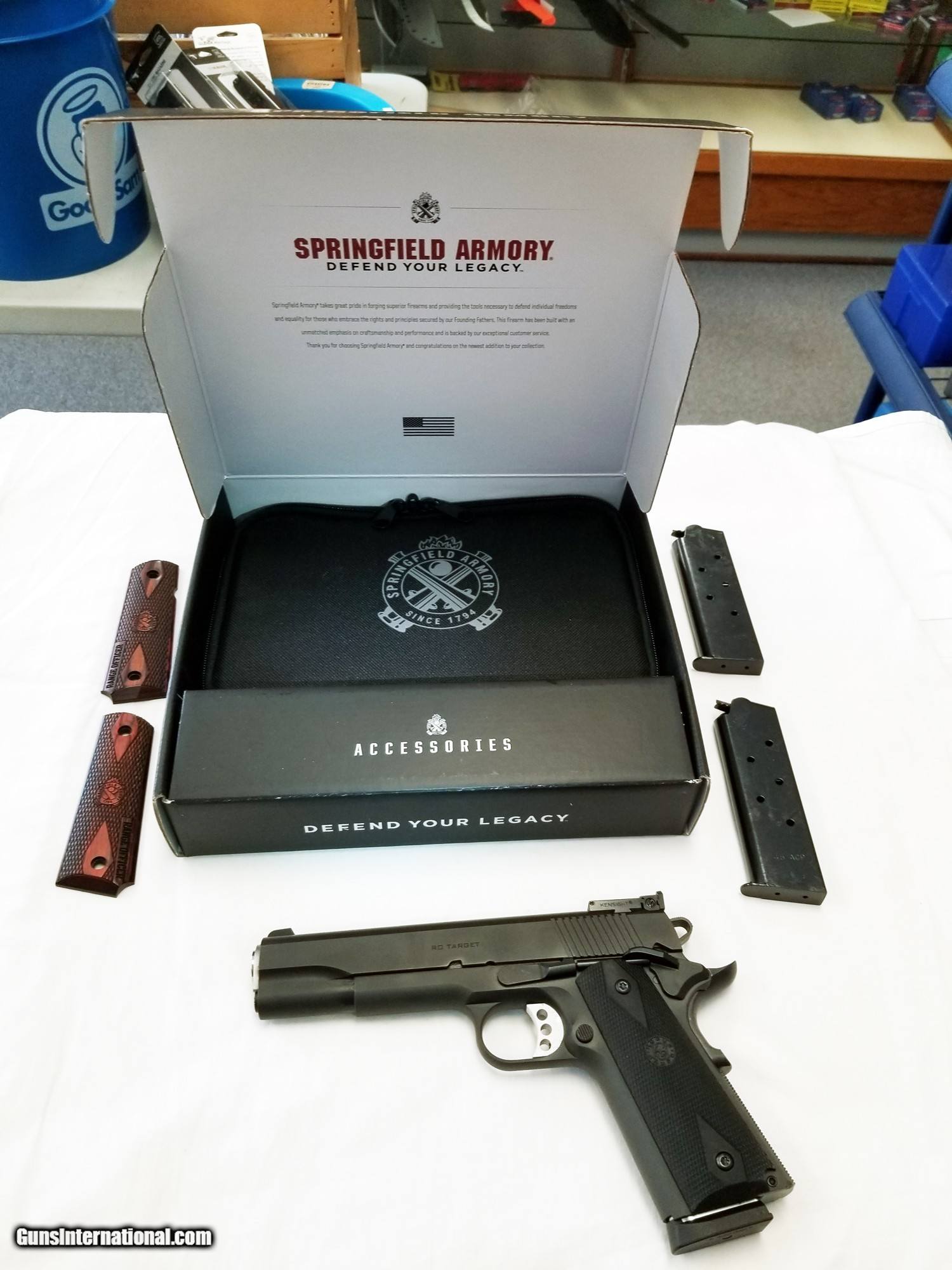 SPRINGFIELD ARMORY RANGE OFFICER TARGET 45 ACP LNIB WITH EXTRAS LOOK!