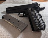 Dan Wesson V Bob 8 Round Black - 2 of 6