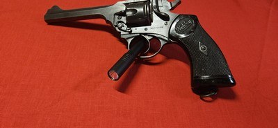 WEBLEY MK1V - Image 4 of 11