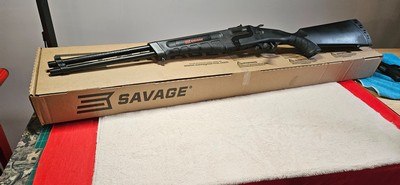 SAVAGE MODEL 42 TAKEDOWN COMBO 22WMR/.410 - Image 1 of 4
